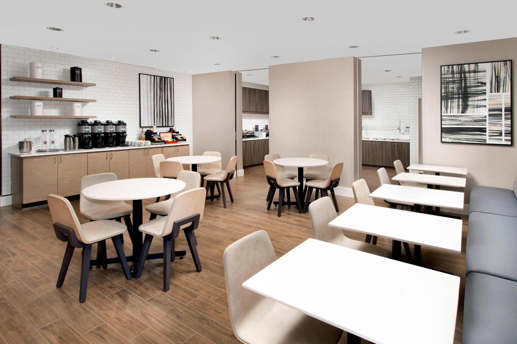 Residence Inn By Marriott Denver Airport/Convention Center Ristorante foto